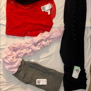 3 leggings 1 shirt